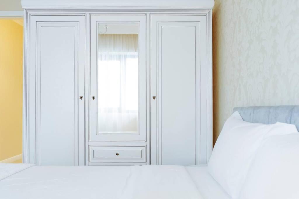 Elegant Vibes Apartment Next To Obor Market Бухарест Экстерьер фото